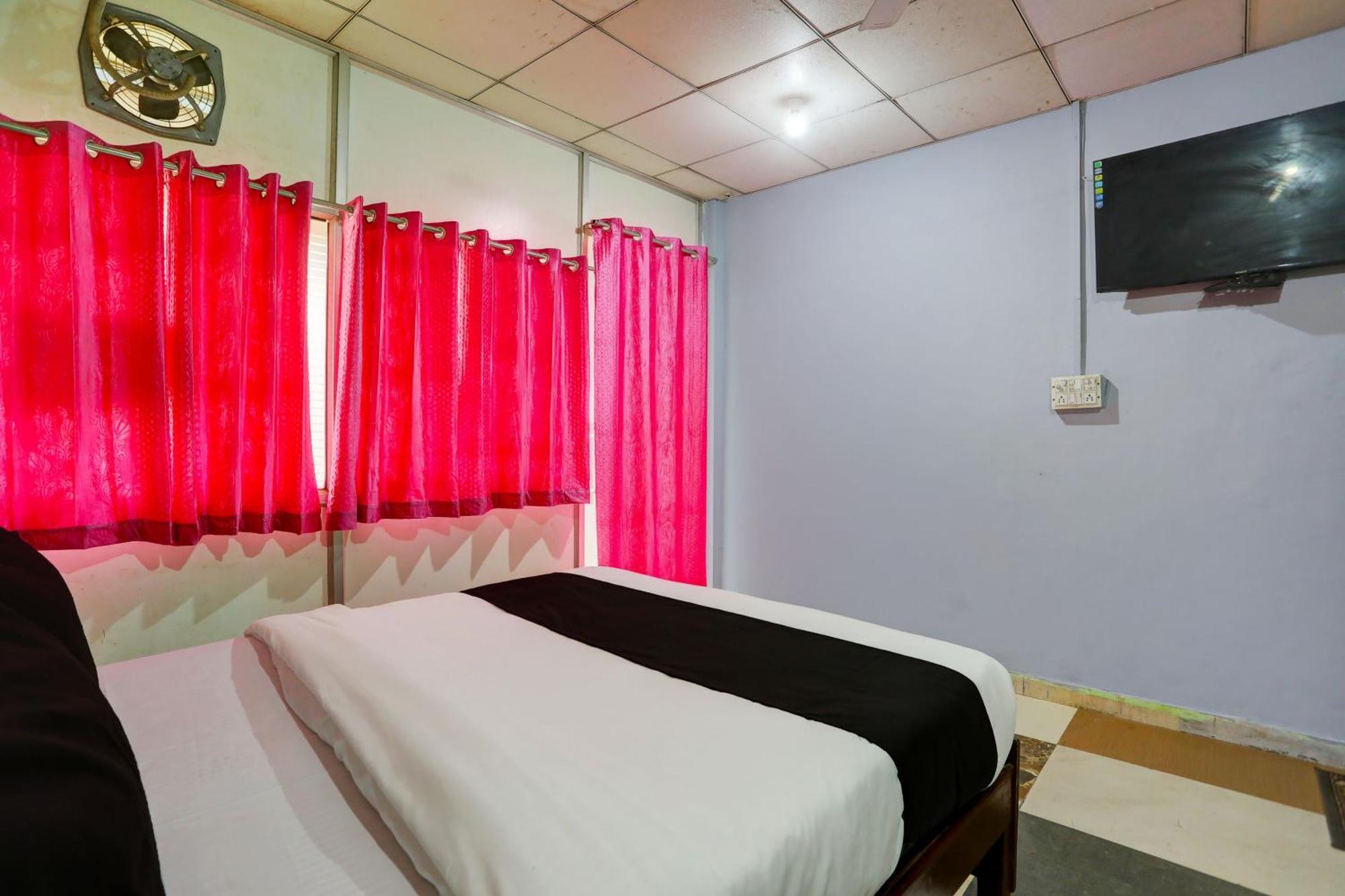 Collection O Harsh Hotel & Restaurant Bhiwadi Luaran gambar