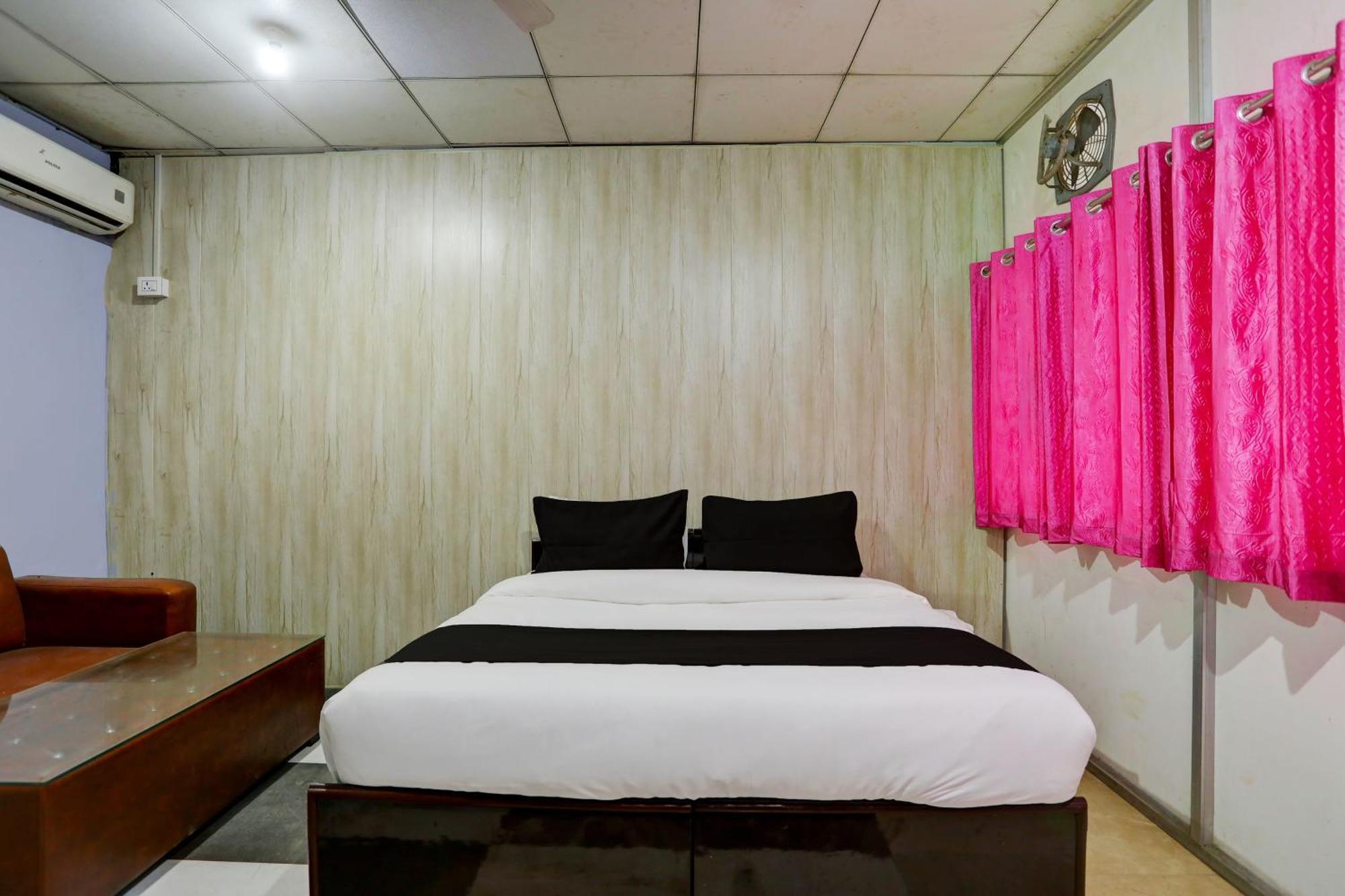 Collection O Harsh Hotel & Restaurant Bhiwadi Luaran gambar