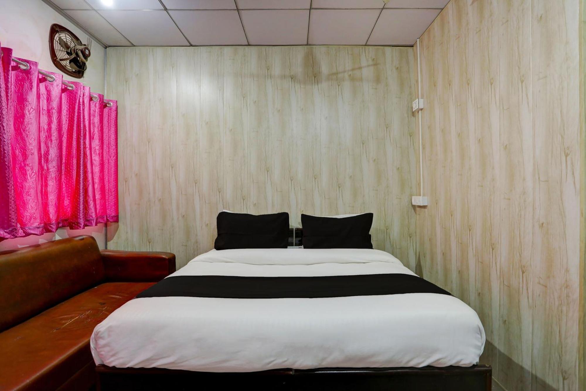 Collection O Harsh Hotel & Restaurant Bhiwadi Luaran gambar