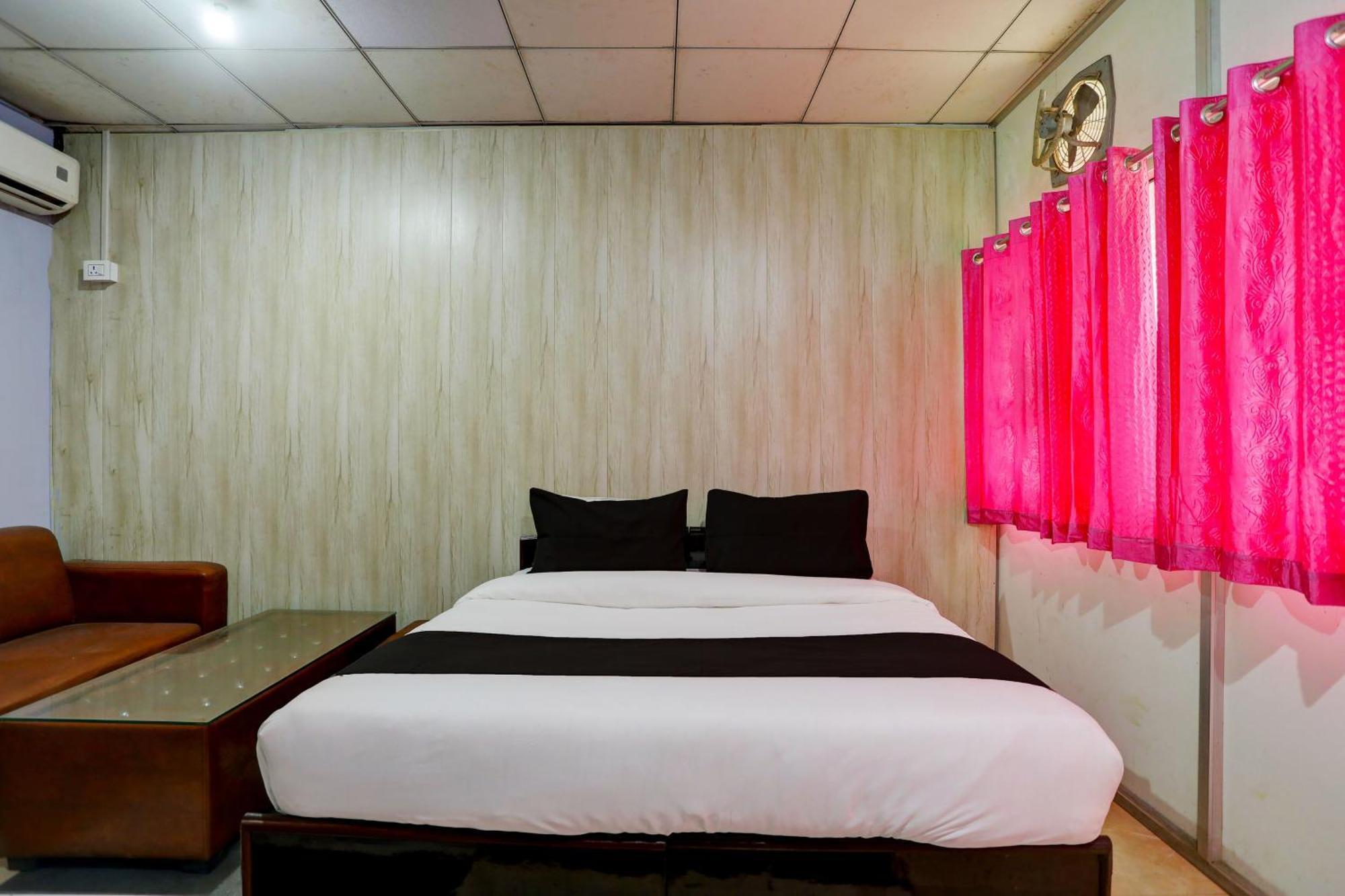Collection O Harsh Hotel & Restaurant Bhiwadi Luaran gambar