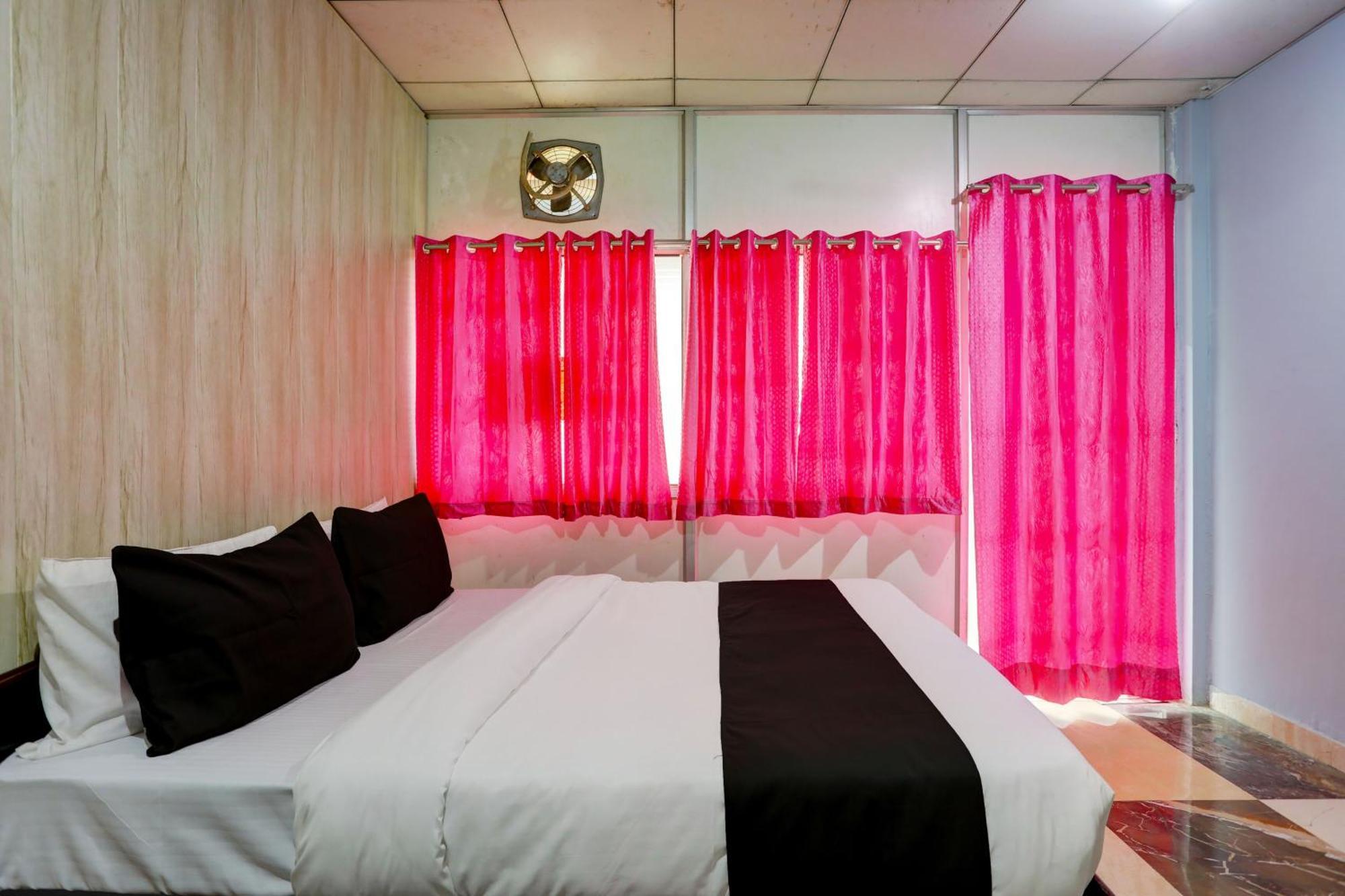Collection O Harsh Hotel & Restaurant Bhiwadi Luaran gambar